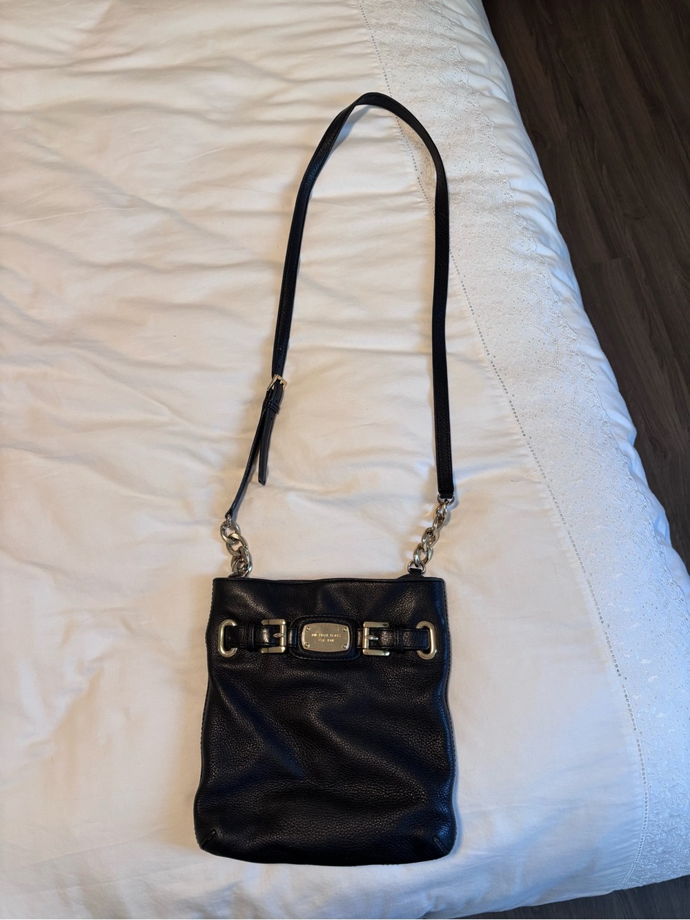 Black Leather Micheal Kors Crossbody Bag with Gold Hardware